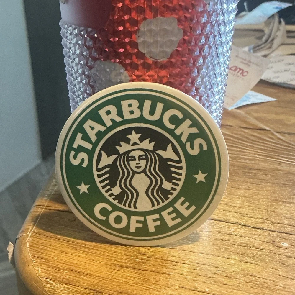 NEW VINTAGE (2025) STARBUCKS DISNEYLAND MINNIE MOUSE CLASSIC POLKA DOT TUMBLER - Picture 2 of 16